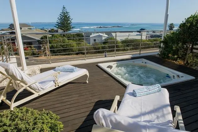 BlaauwVillage Boutique Guest House - Havuz