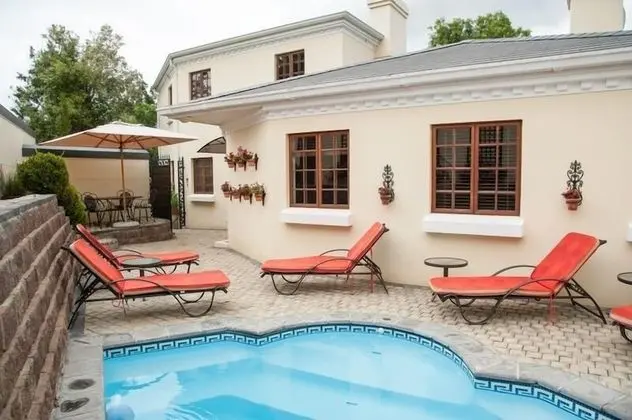 Blaauwheim Guest House - Havuz