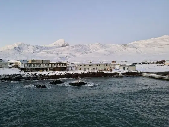 Blábjörg Guesthouse