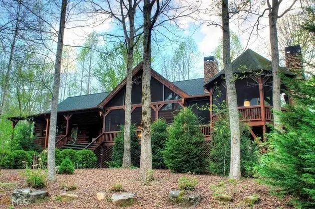 Black Bear River Lodge