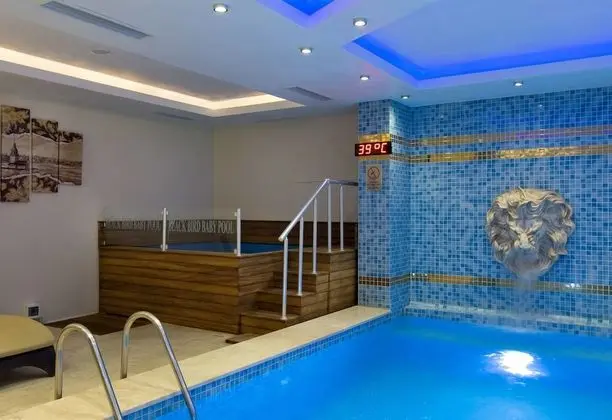 Black Bird Thermal Hotel & Spa - Havuz