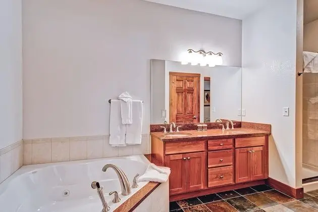 Black Canyon Inn Unit F10 - Banyo Tipleri