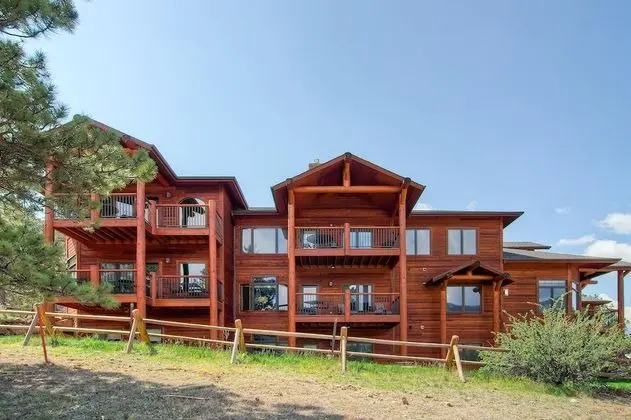 Black Canyon Inn Unit F2