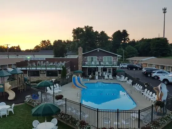 Black Hawk Motel - Öne Çıkan Resim