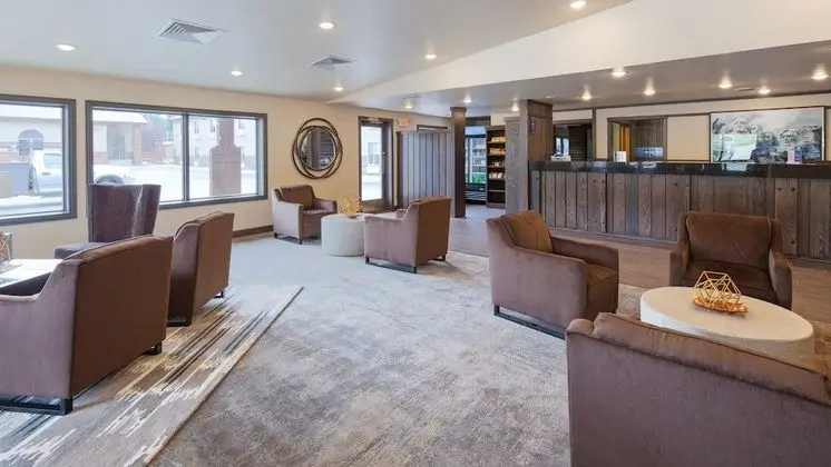 Black Hills Luxury Suites - Lobi