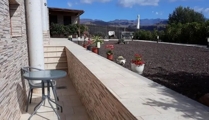 The Black Horse Canarias - Adults Only