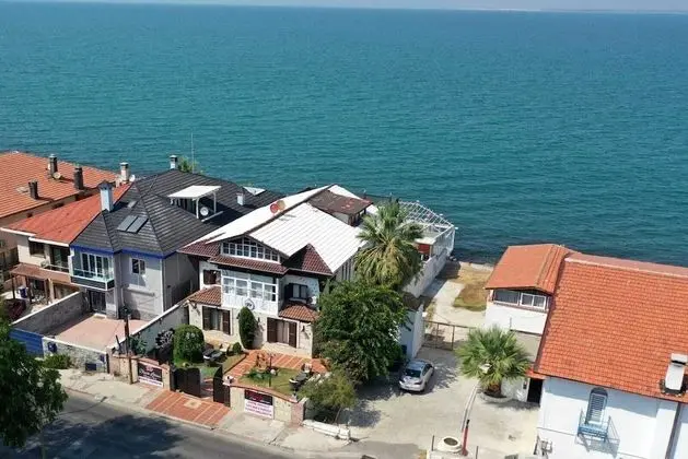 Black Lotus İzmir