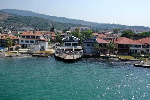 Black Lotus İzmir - Dış Mekan