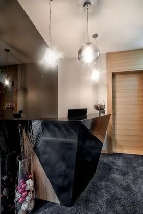Black Pearl Luxury Suites - Lobi