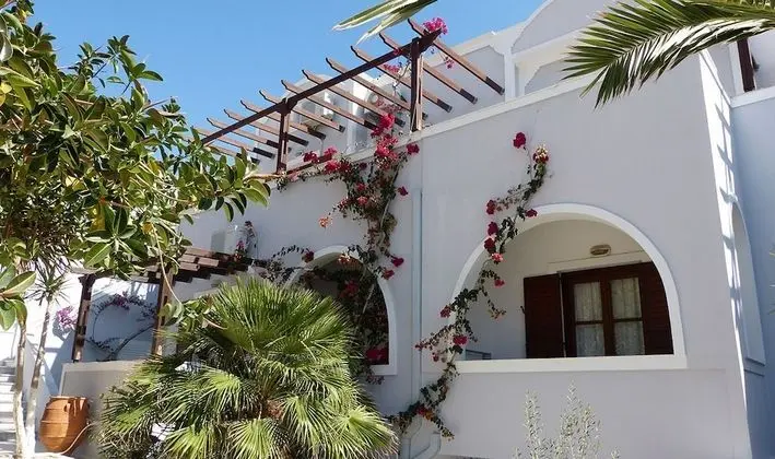 Black Sand Apartments - Dış Mekan