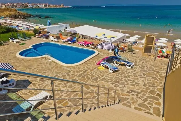 Black Sea Paradise - Havuz