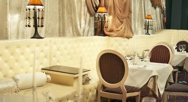 Black Sea Hotel Rishelivskaya