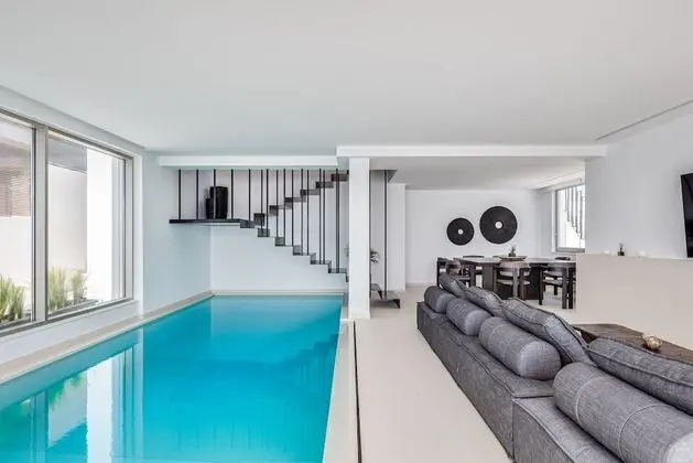 Black Stone Villa