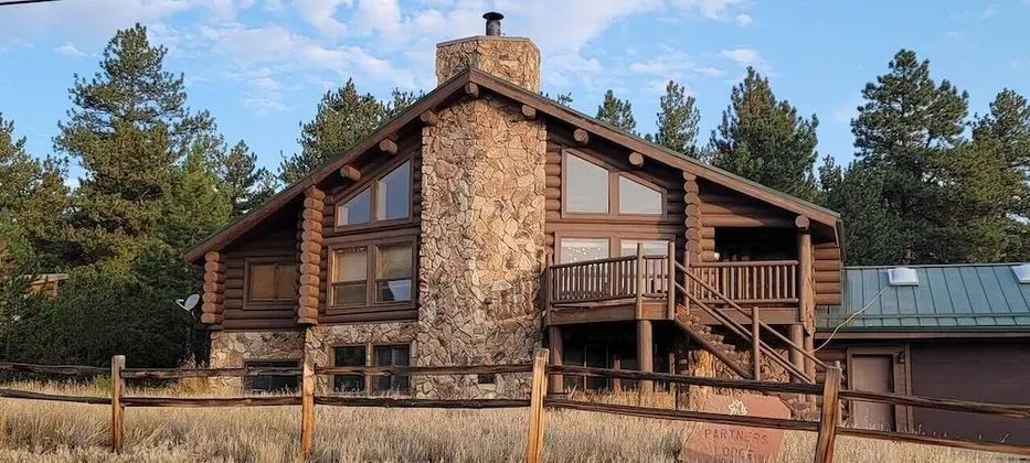 Black Tree Resort - The Lodge