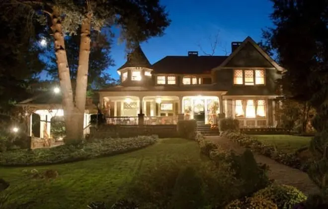 The Black Walnut B & B Inn