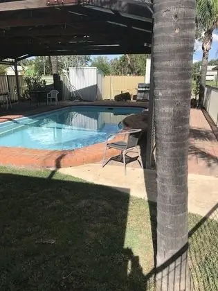 Blackall Coolibah Motel - Havuz
