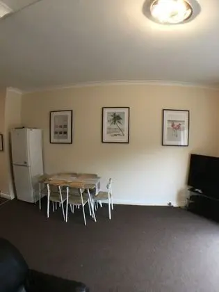 Blackberry House - Sleeps 6 with Parking and Netflix TV - Oda Düzeni