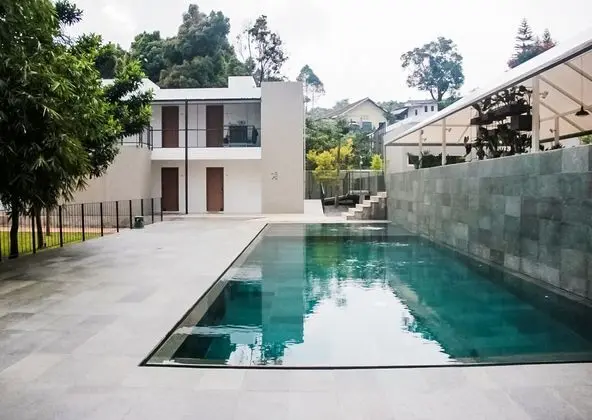 BLACKBIRD HOTEL BANDUNG