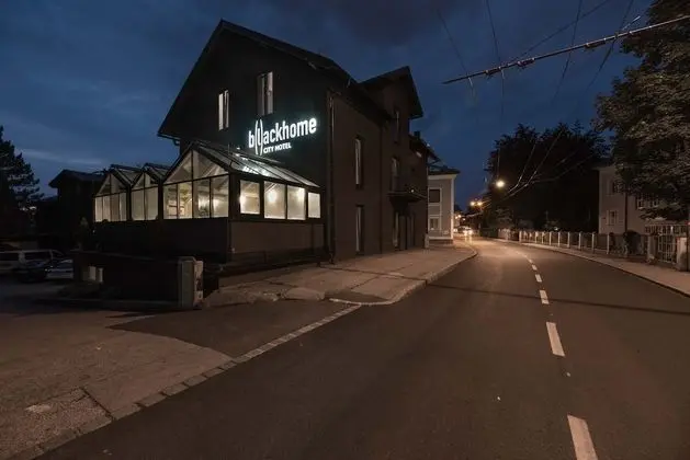 Blackhome Salzburg Maxglan