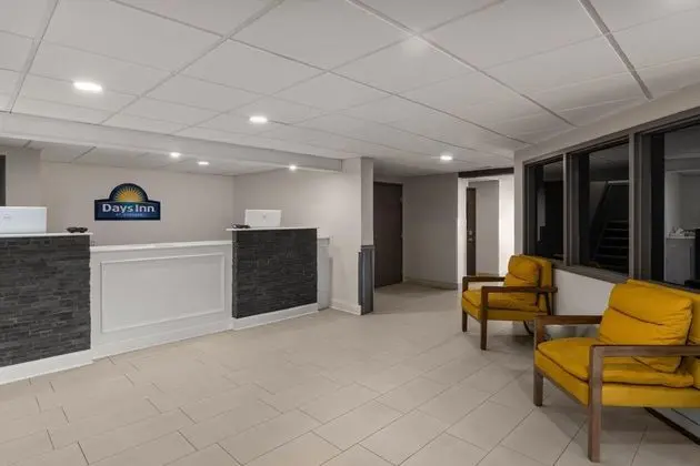 Blackstone Hotel - Lobi