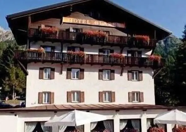 Hotel Bladen - Dış Mekan