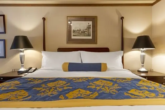 The Blakely Hotel Powered by LuxUrban - Oda