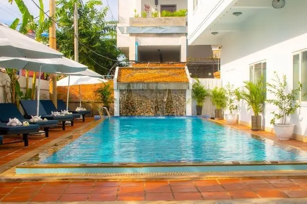 The Blanc Residence - Havuz