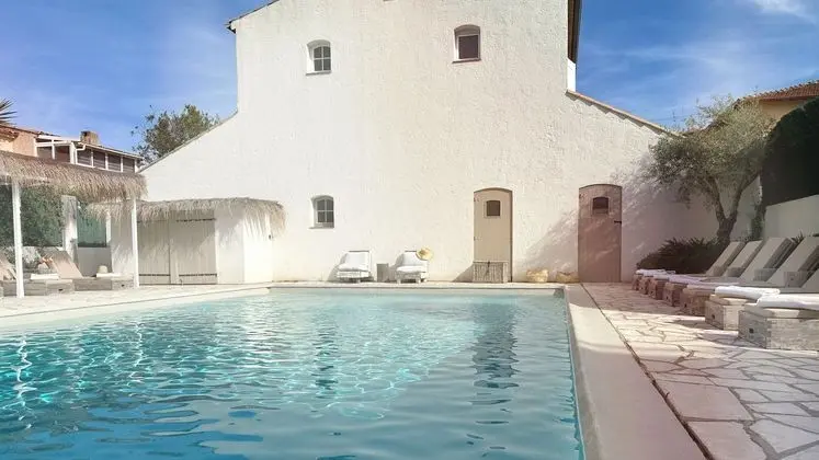 Blanc Sable Hôtel - Havuz