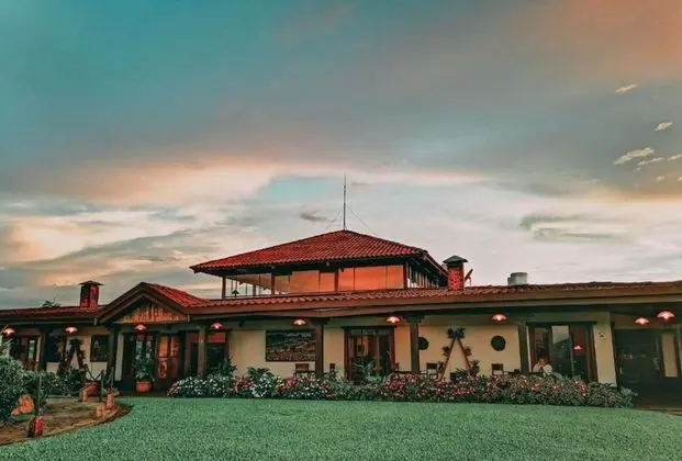 Villa Blanca Cloud Forest Hotel and Nature Reserve
