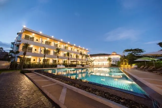 Villa Blanca Hotel & Restaurant - Havuz
