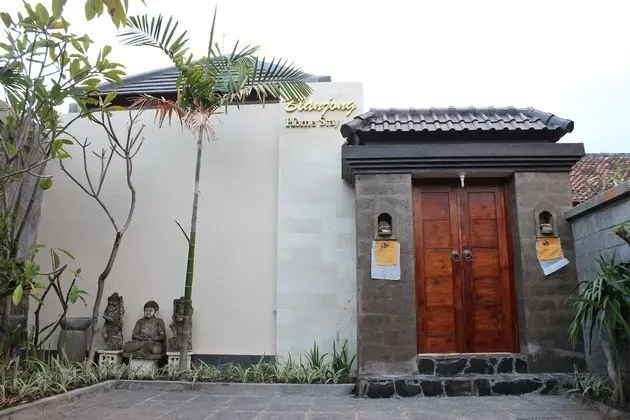 BLANJONG HOMESTAY