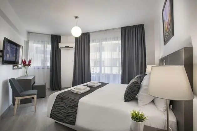 Blazer Residence