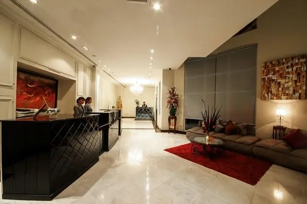 The Bless Hotel & Residence - Lobi
