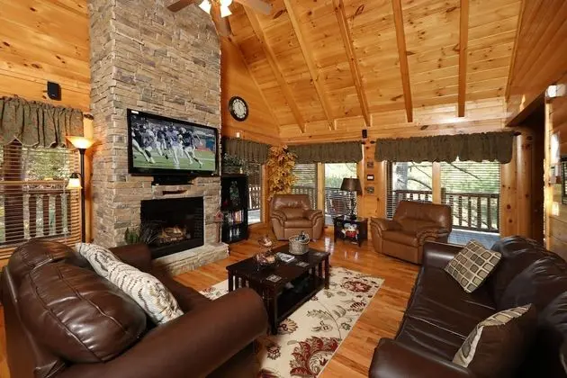 Blessed Nest - Four Bedroom Cabin - İç Mekan