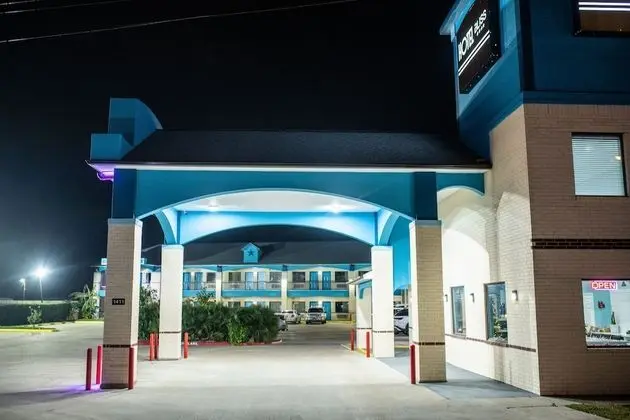 Hotel Bliss Boardwalk, Kemah TX-146 BY OYO