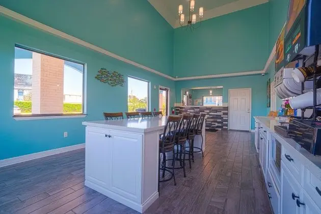 Hotel Bliss Boardwalk, Kemah TX-146 BY OYO - Yerinde Yemek