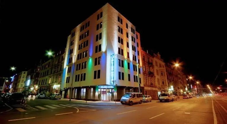 Hotel Bliss