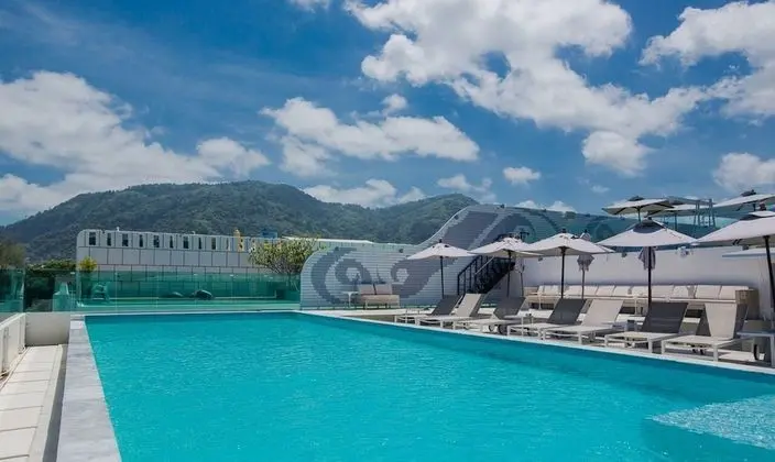 The Bloc Hotel - Havuz