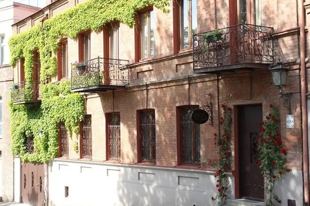 Bloom Boutique Hotel