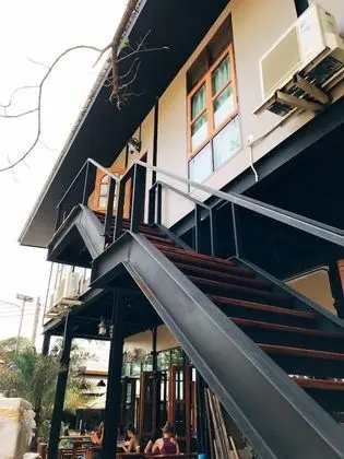 Bloom Cafe & Hostel Lipe - Dış Mekan