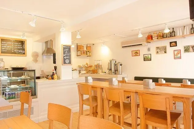 Bloomrooms @ Link Road - Yerinde Yemek