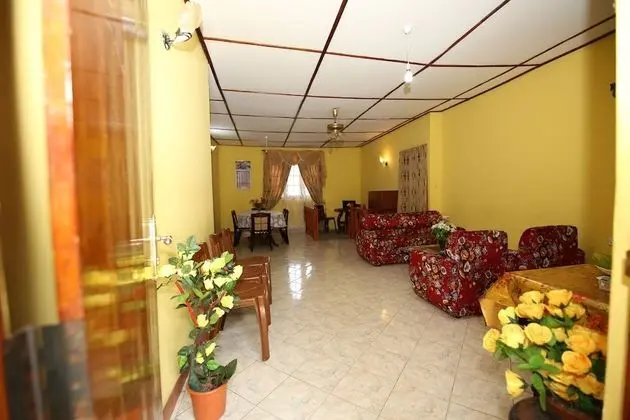 Blooms Lily Hostel