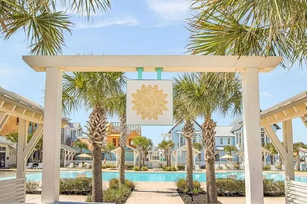 Blowfish Bungalow