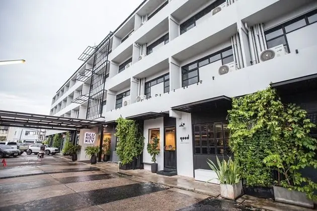 Blu Monkey Hub and Hotel Suratthani - Dış Mekan