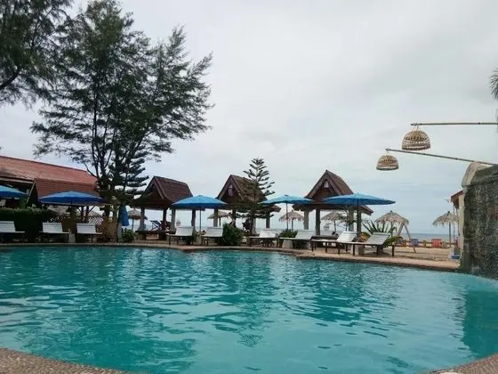 Blue Andaman Lanta Resort - Havuz