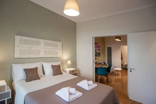 Blue Ark Acropolis Spirit