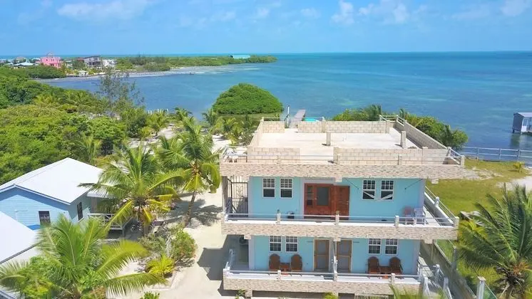 Blue Bay Cottage