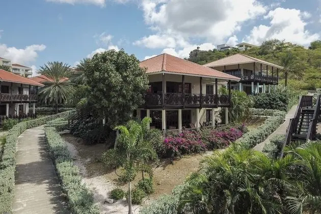 Blue Bay Villas