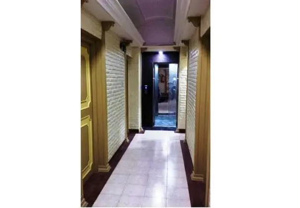 Hotel Blue Bird Colaba - Lobi