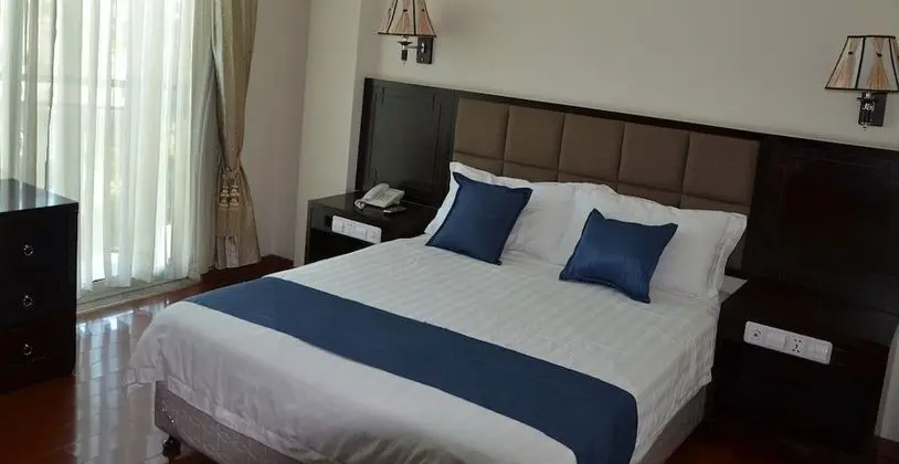 Blue Birds International Hotel - Oda